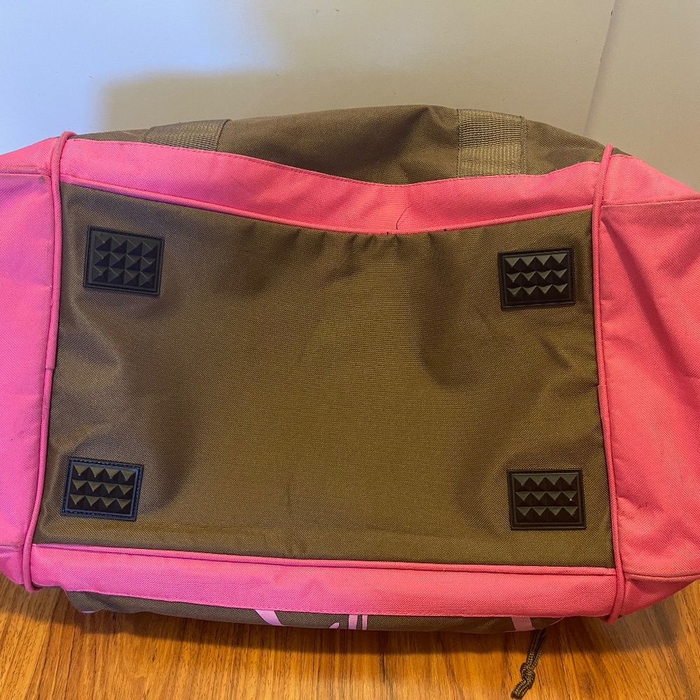 Vintage Roxy Duffle - Picture 3 of 4
